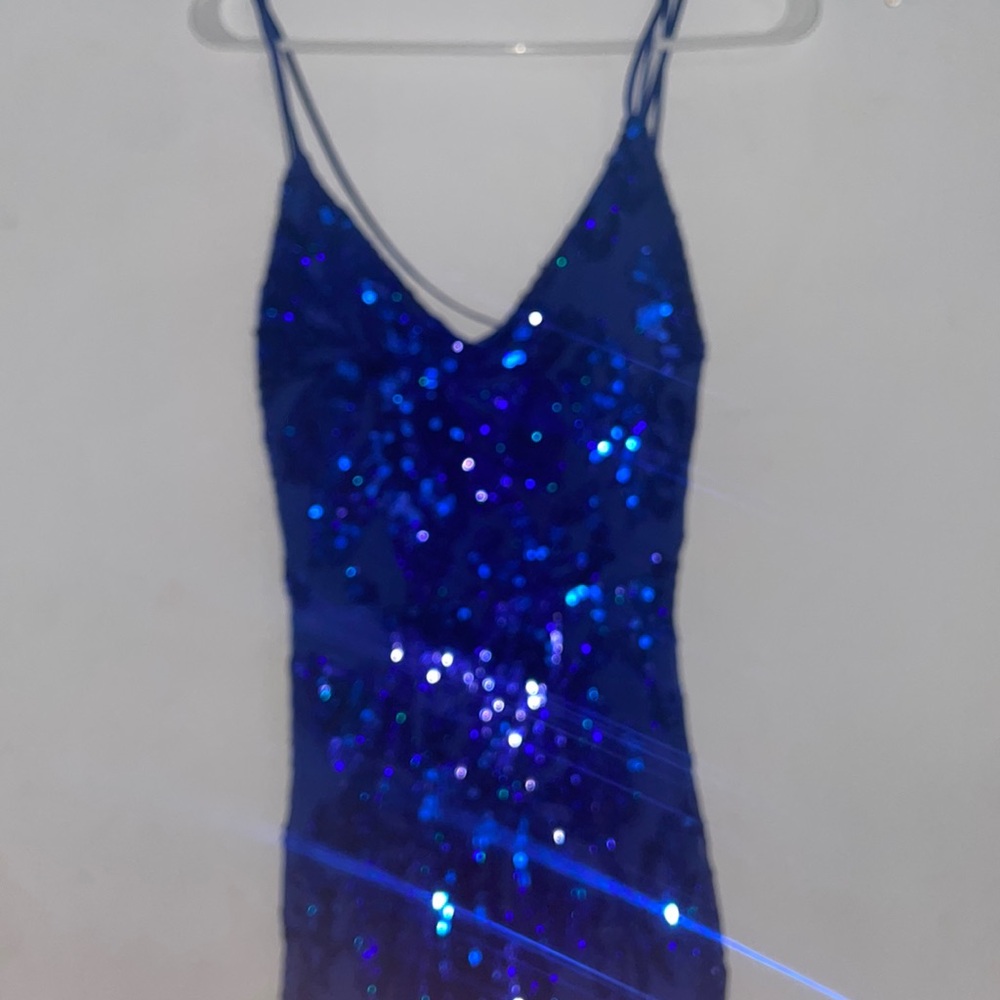 Blue prom dress